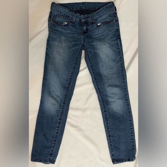 Guess Clothes Bundle - Picture 3 of 13